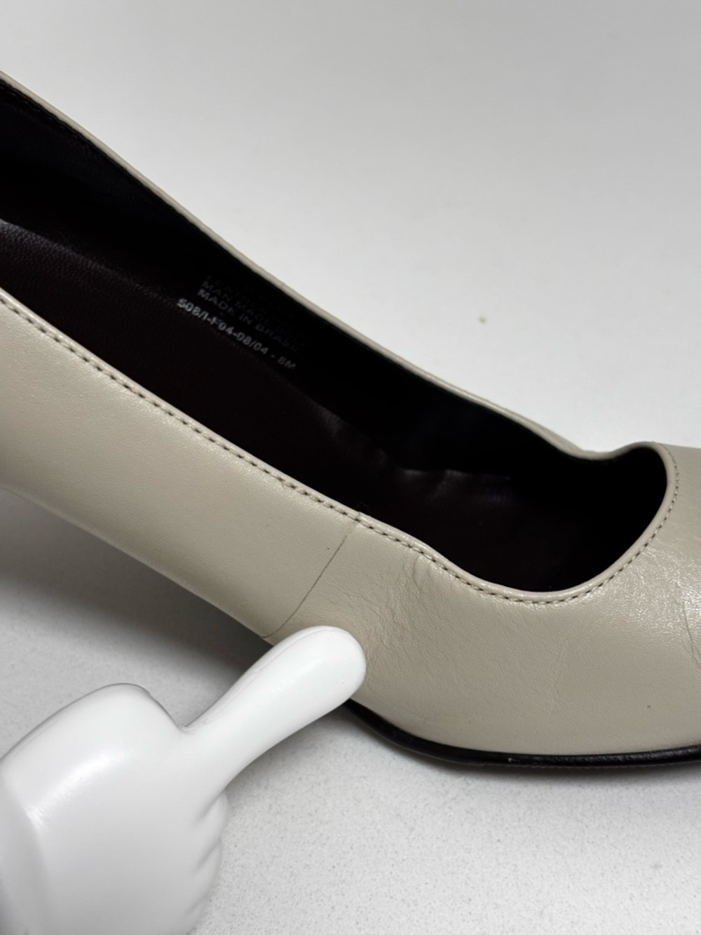 Etienne Aigner G-OLGA Beige Leather Square Toe Block Heel Pumps 8M - Picture 11 of 12